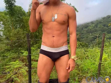 Felipe-Reyes’s Flirt4Free Profile Image