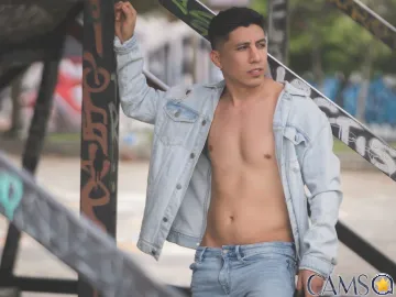 Franco-De-La-Cruz’s (Flirt4Free) Photo