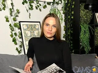 Laine-Sulejmanovski’s (Flirt4Free) Photo