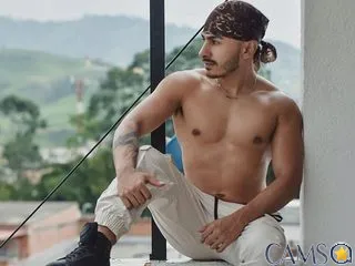 Leoo-Garcia’s (Flirt4Free) Photo