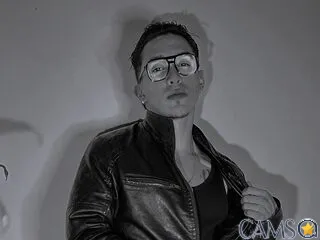 Mattew-Dluca’s Flirt4Free Profile Image