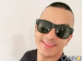 Maxi-Hall’s Flirt4Free Profile Image