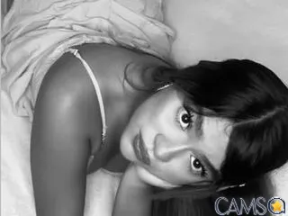 Mia-Sinner’s Flirt4Free Profile Image