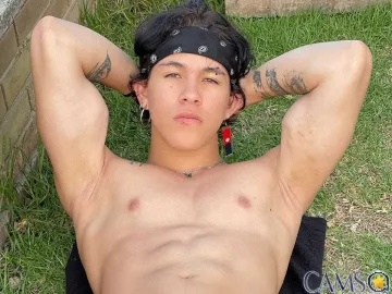 Nilryuk-Valentin’s (Flirt4Free) Photo