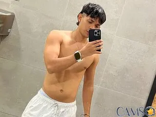 Perry-Kelvin’s (Flirt4Free) Photo