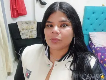 Riana-Alvarez’s (Flirt4Free) Photo