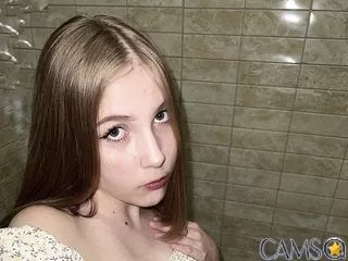 Silvia-Feathers’s (Flirt4Free) Photo