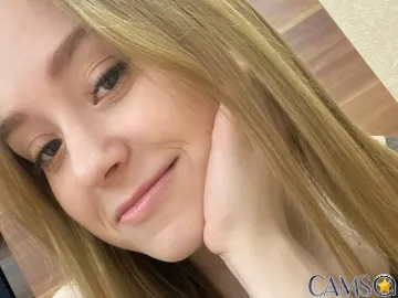 Violette-Hill’s (Flirt4Free) Photo