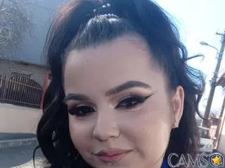 EvieRayy’s (ImLive) Photo