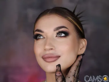 AliceWoong’s (LiveJasmin) Photo