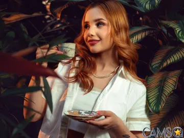 AniDiaz’s (LiveJasmin) Photo