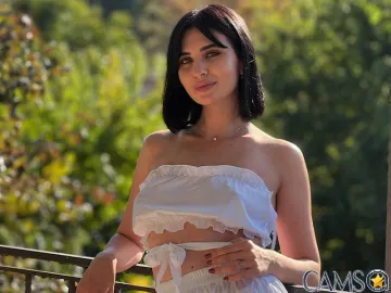 AniePlum’s (LiveJasmin) Photo