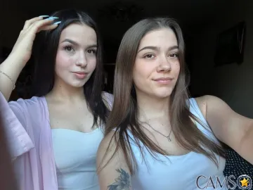 BetteAndShante’s (LiveJasmin) Photo