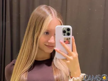 BonnieNowa’s (LiveJasmin) Photo