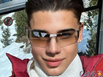 BrattWolf&rsquo;s (LiveJasmin) Photo