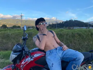 CamilloGuzmn’s LiveJasmin Profile Image