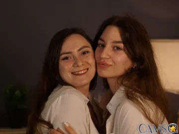 CweneAndLucetta’s (LiveJasmin) Photo