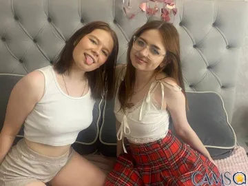 DarlineAndAra’s (LiveJasmin) Photo