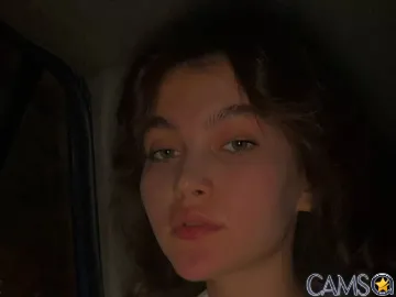 DolyBluett’s (LiveJasmin) Photo