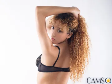 EmiRyann’s (LiveJasmin) Photo