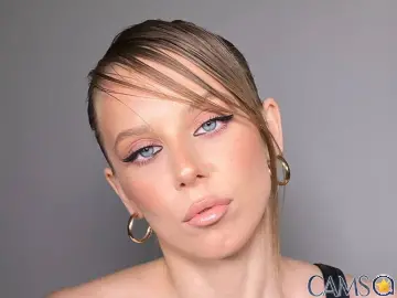 EvieBrens’s (LiveJasmin) Photo