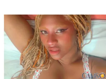 EvonyFox&rsquo;s (LiveJasmin) Photo