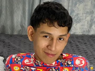 FelipeGongn’s (LiveJasmin) Photo