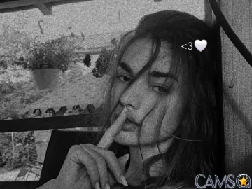 grlonfire’s LiveJasmin Profile Image