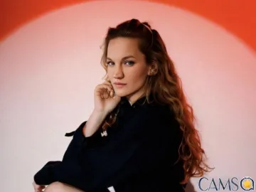 IvetaSkye&rsquo;s (LiveJasmin) Photo