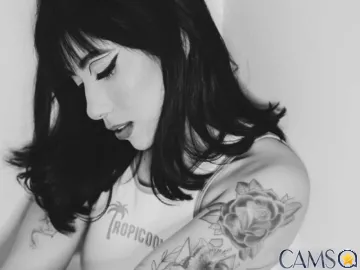 IvoryFlame’s (LiveJasmin) Photo