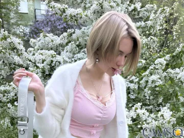 JellyEllie’s (LiveJasmin) Photo