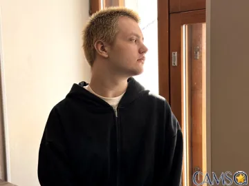 JonathanWalker’s (LiveJasmin) Photo