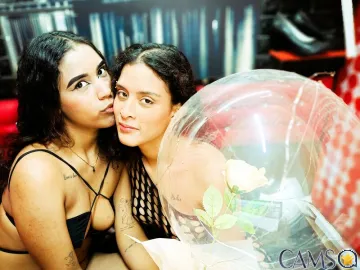 KarolandEva’s (LiveJasmin) Photo