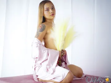 LiahJoness’s (LiveJasmin) Photo