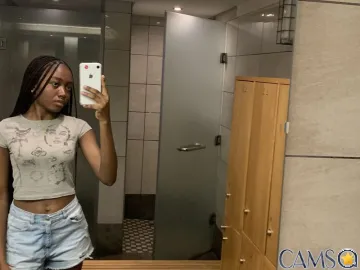 LiilyHadid’s (LiveJasmin) Photo