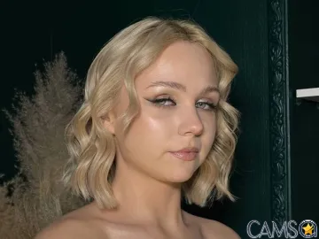 LikaDeMoon’s (LiveJasmin) Photo