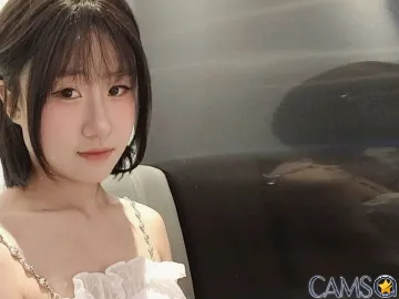 LilyBrooklyn’s LiveJasmin Profile Image