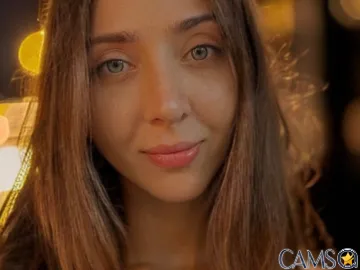 LilyNooir’s (LiveJasmin) Photo