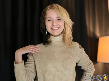 LinaReut’s (LiveJasmin) Photo
