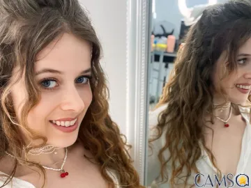 LoraWarner’s (LiveJasmin) Photo