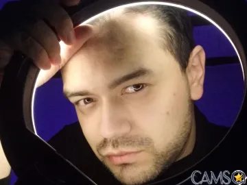 LucianS’s LiveJasmin Profile Image