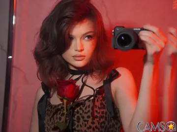 LunaBruna’s LiveJasmin Profile Image