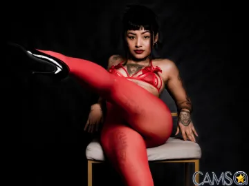 LunaOdette’s LiveJasmin Profile Image