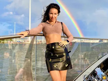 MadinaBrown’s LiveJasmin Profile Image