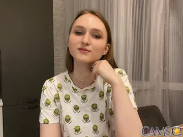 MavieVe’s (LiveJasmin) Photo