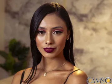 MiaRozzi’s LiveJasmin Profile Image