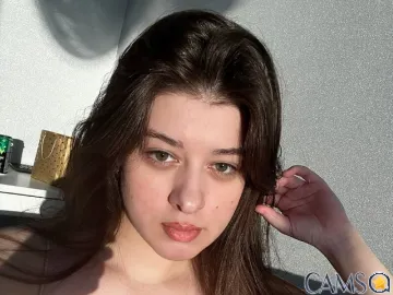 MiaShandri’s LiveJasmin Profile Image