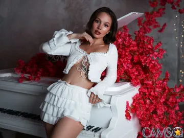 MilaKnightley’s LiveJasmin Profile Image