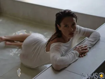 NailaWhisper’s (LiveJasmin) Photo