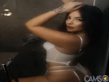 NaynaVelvet’s LiveJasmin Profile Image